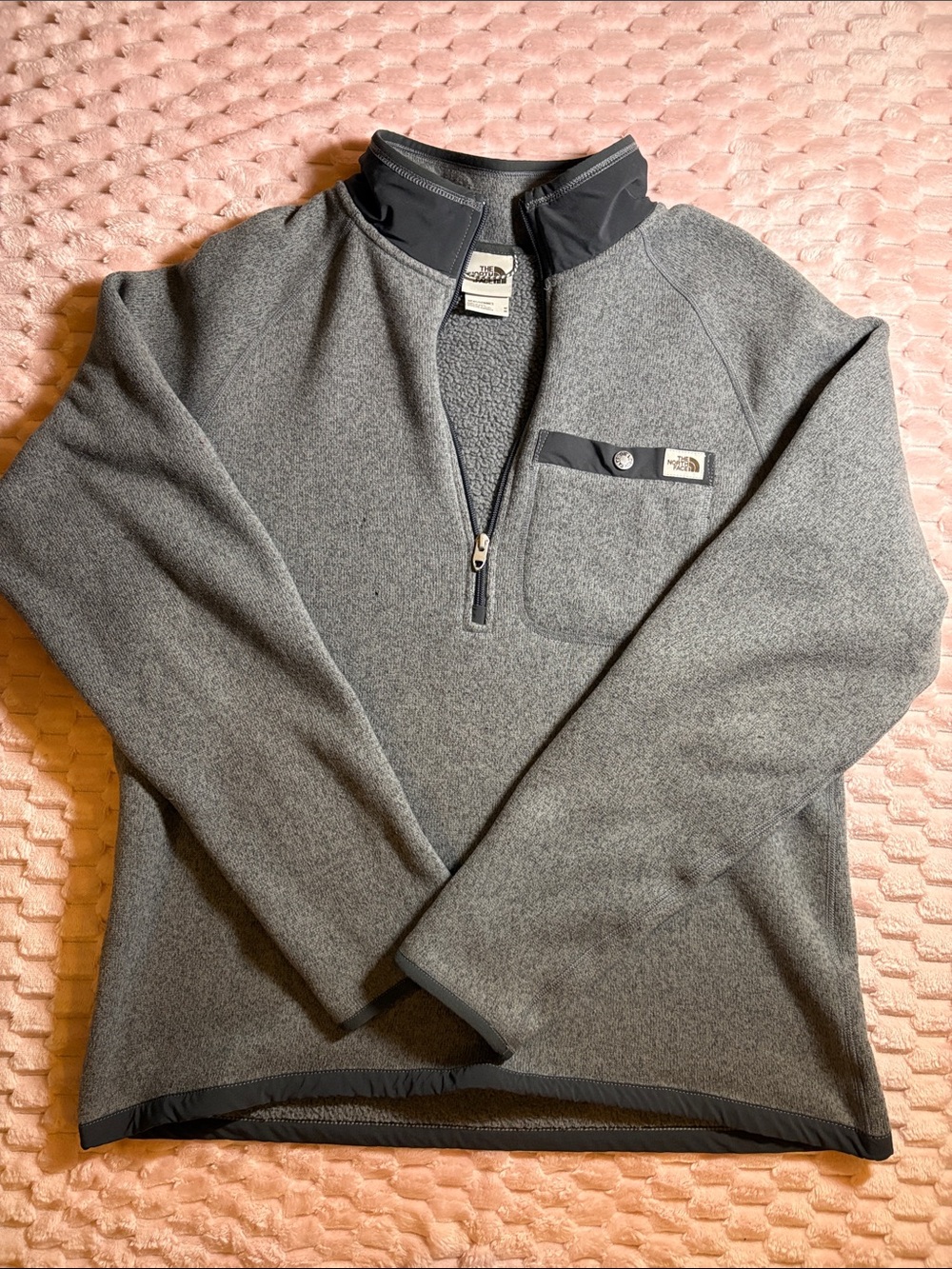 The North Face Men’s Gray Quarter-Zip Pullover